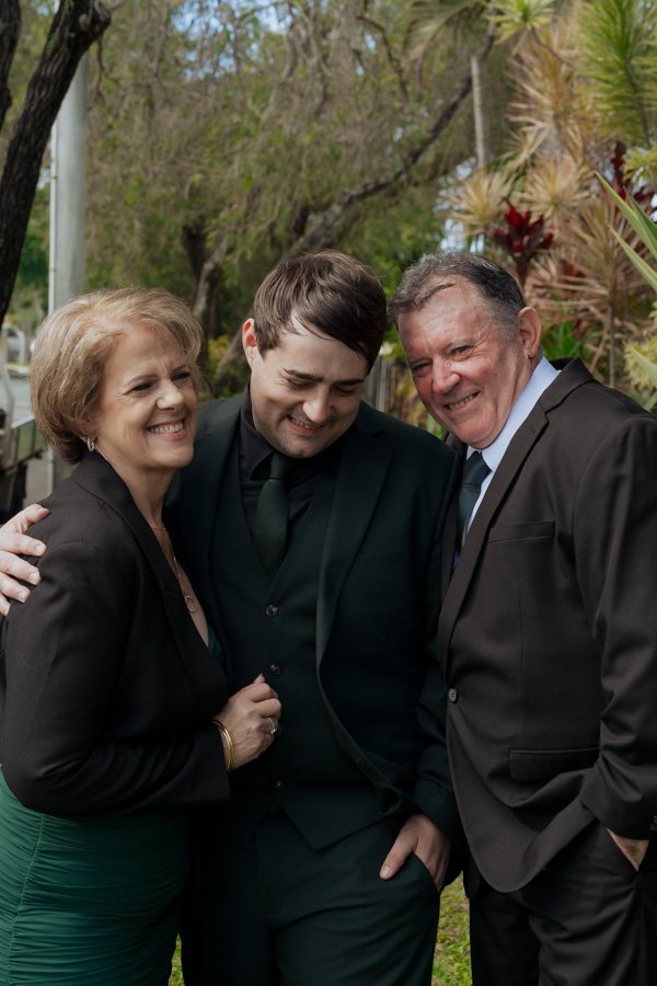 AngelaBrushePhotography_WEDDING_H&J_120626_SNEAKPEEKS-16.jpg