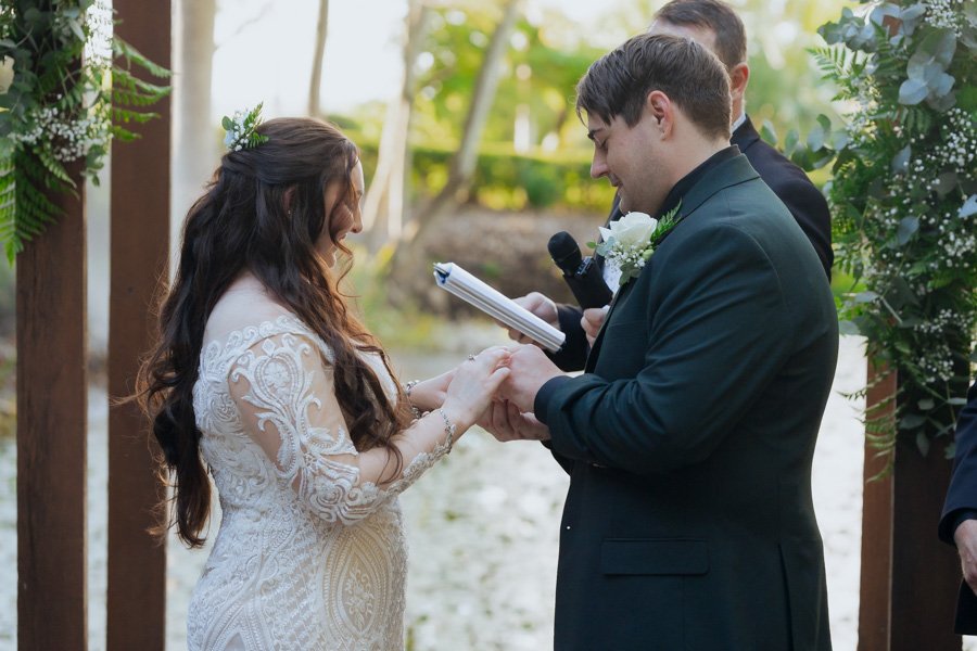 AngelaBrushePhotography_WEDDING_H&J_120626_SNEAKPEEKS-65.jpg