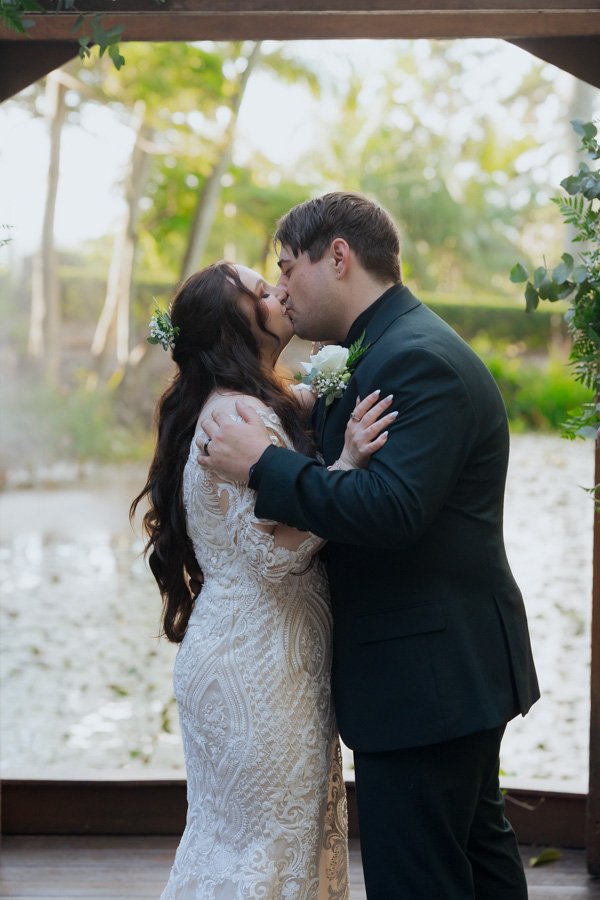 AngelaBrushePhotography_WEDDING_H&J_120626_SNEAKPEEKS-67.jpg