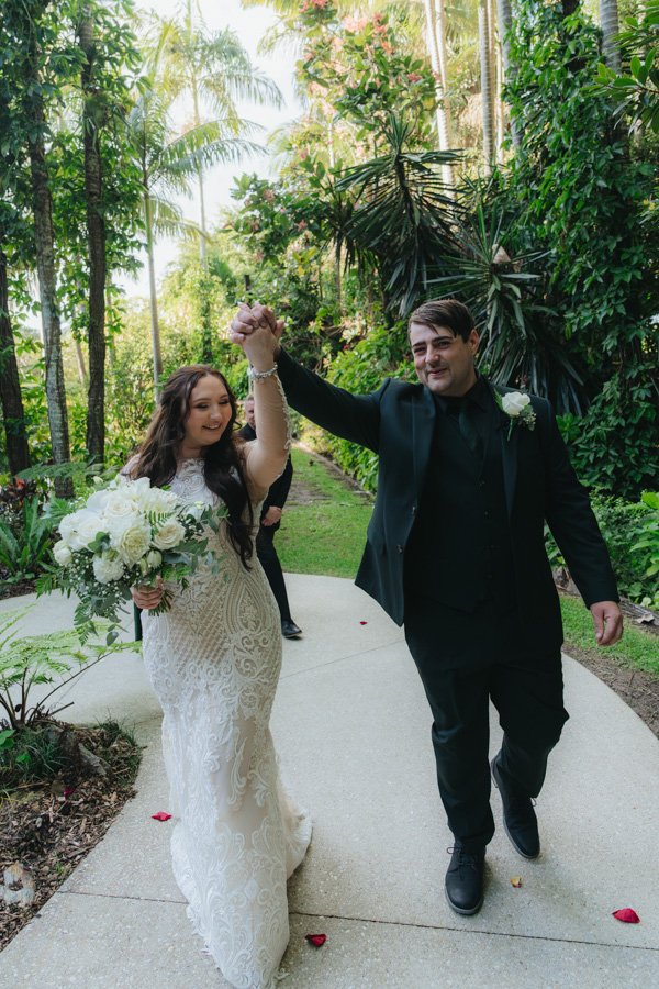 AngelaBrushePhotography_WEDDING_H&J_120626_SNEAKPEEKS-71.jpg