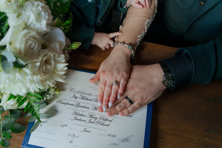 AngelaBrushePhotography_WEDDING_H&J_120626_SNEAKPEEKS-76.jpg