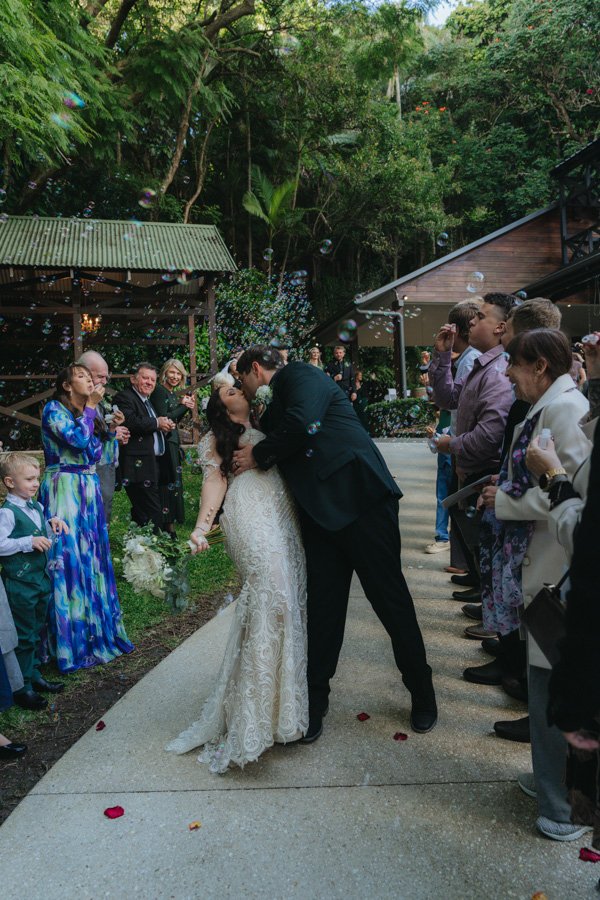 AngelaBrushePhotography_WEDDING_H&J_120626_SNEAKPEEKS-79.jpg