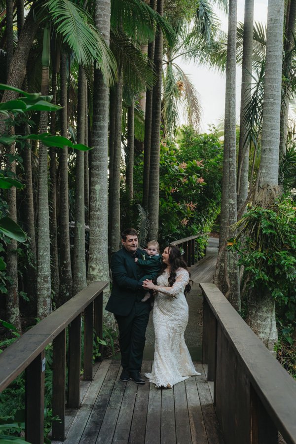 AngelaBrushePhotography_WEDDING_H&J_120626_SNEAKPEEKS-88.jpg