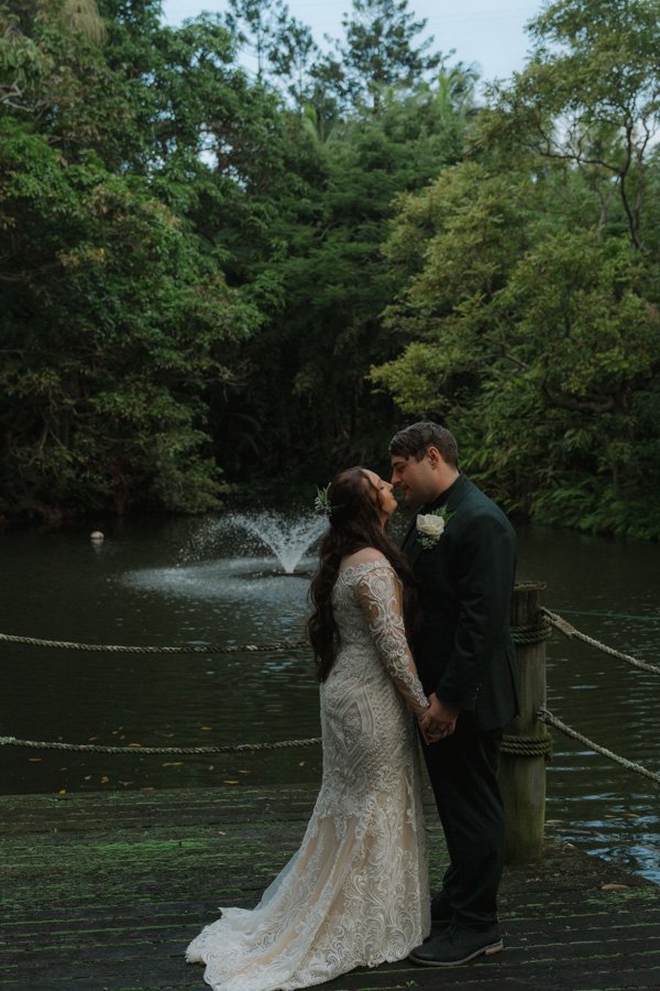 AngelaBrushePhotography_WEDDING_H&J_120626_SNEAKPEEKS-111.jpg