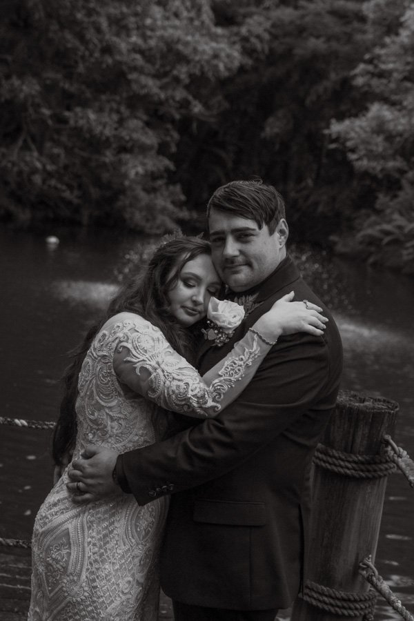 AngelaBrushePhotography_WEDDING_H&J_120626_SNEAKPEEKS-112.jpg