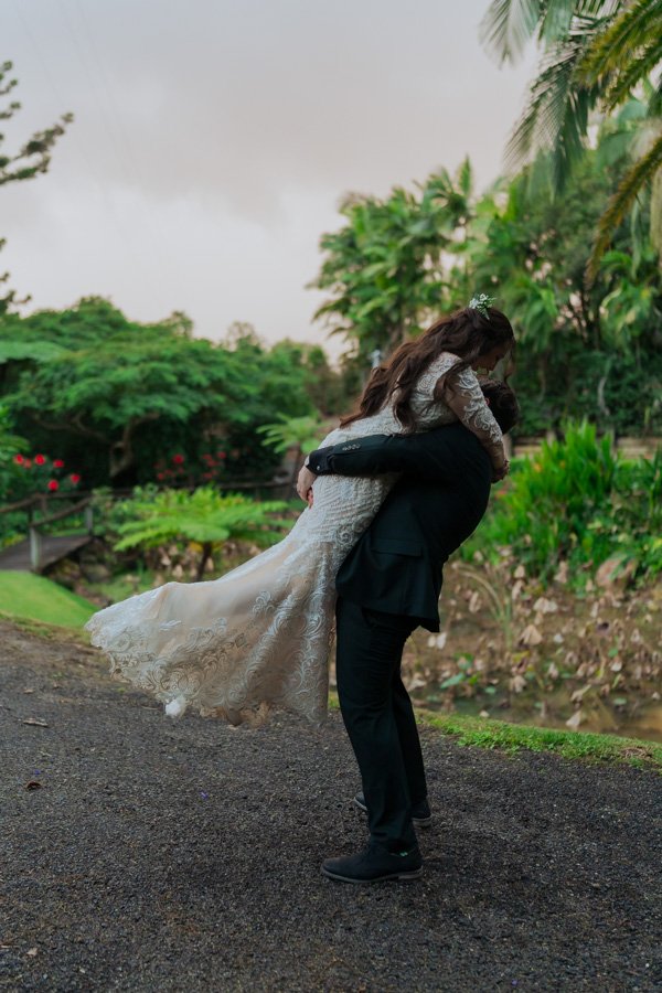 AngelaBrushePhotography_WEDDING_H&J_120626_SNEAKPEEKS-132.jpg