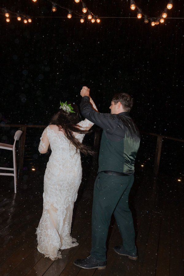 AngelaBrushePhotography_WEDDING_H&J_120626_SNEAKPEEKS-175.jpg