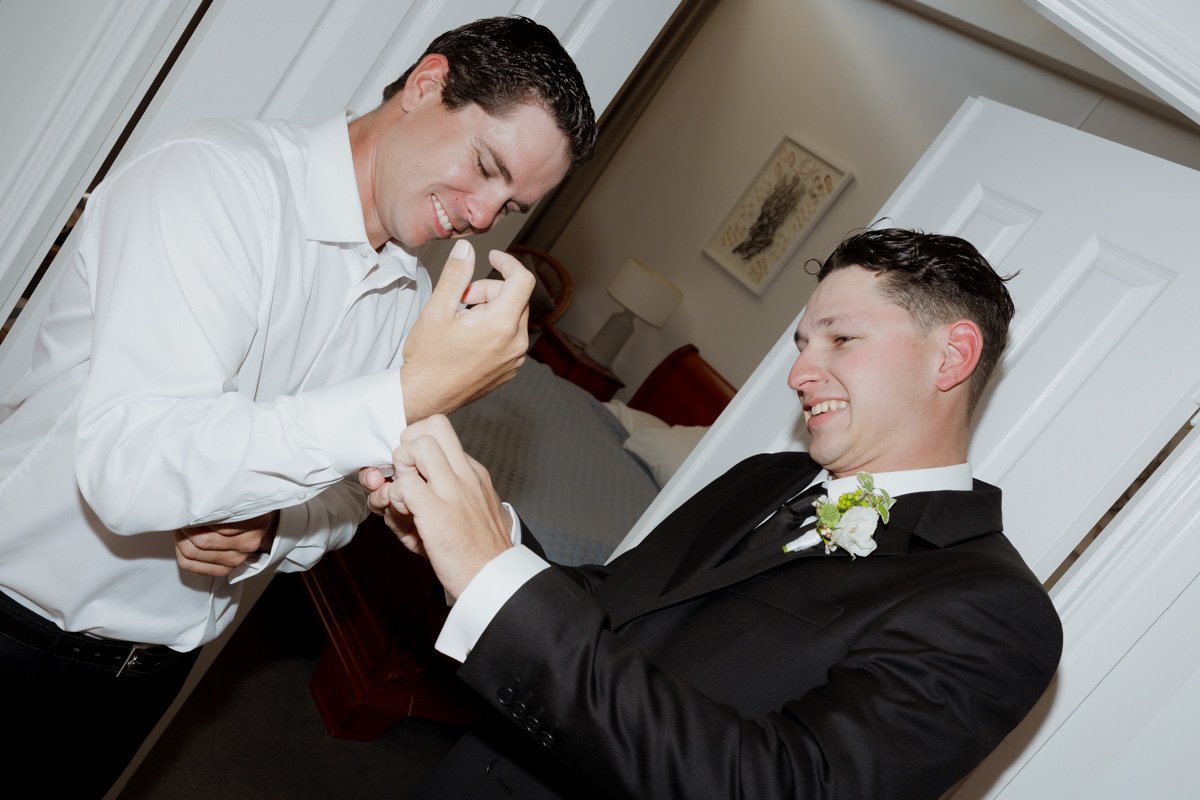 AngelaBrushePhotography_WEDDING_200726_O&T_SNEAKPEEKS-3.jpg
