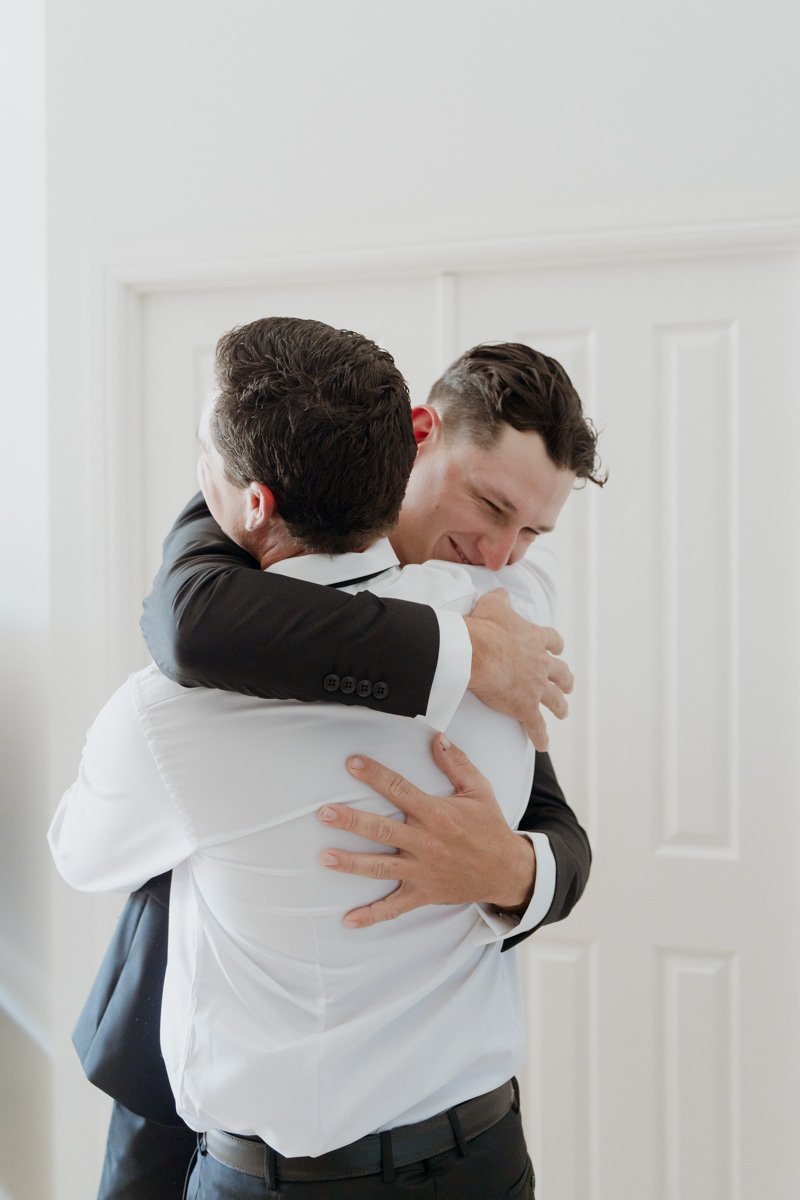 AngelaBrushePhotography_WEDDING_200726_O&T_SNEAKPEEKS-7.jpg