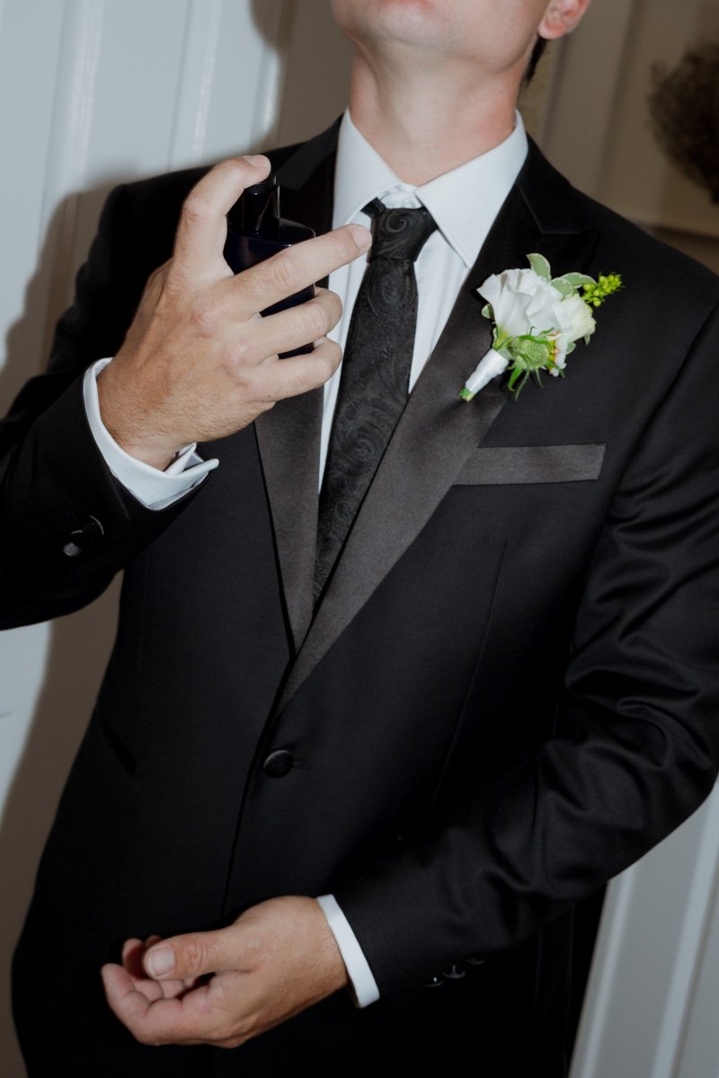 AngelaBrushePhotography_WEDDING_200726_O&T_SNEAKPEEKS-12.jpg