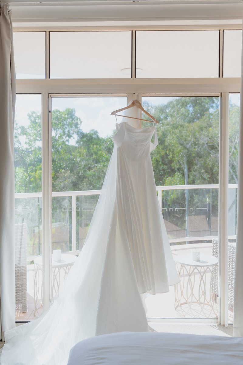 AngelaBrushePhotography_WEDDING_200726_O&T_SNEAKPEEKS-16.jpg