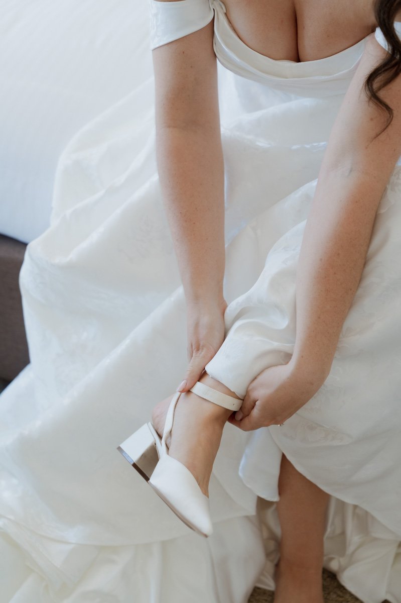 AngelaBrushePhotography_WEDDING_200726_O&T_SNEAKPEEKS-28.jpg
