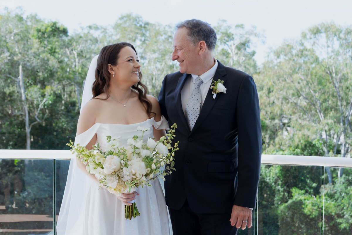 AngelaBrushePhotography_WEDDING_200726_O&T_SNEAKPEEKS-40.jpg