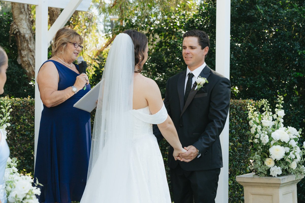 AngelaBrushePhotography_WEDDING_200726_O&T_SNEAKPEEKS-60.jpg