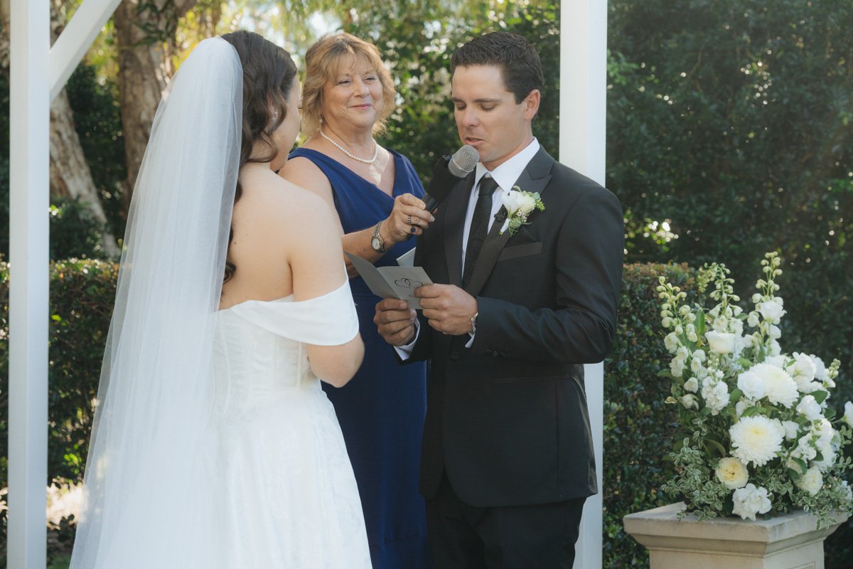 AngelaBrushePhotography_WEDDING_200726_O&T_SNEAKPEEKS-63.jpg