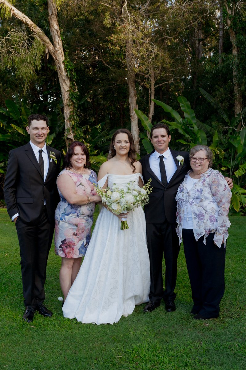 AngelaBrushePhotography_WEDDING_200726_O&T_SNEAKPEEKS-82.jpg