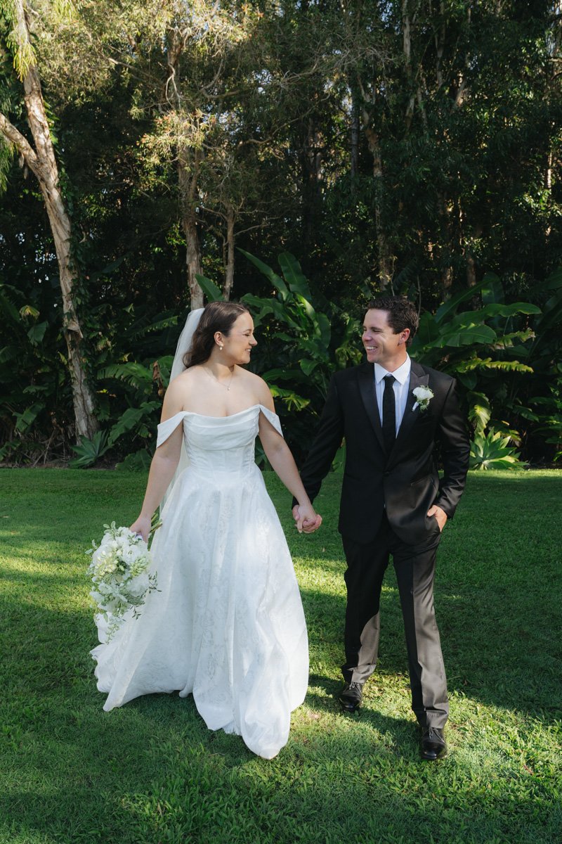 AngelaBrushePhotography_WEDDING_200726_O&T_SNEAKPEEKS-85.jpg