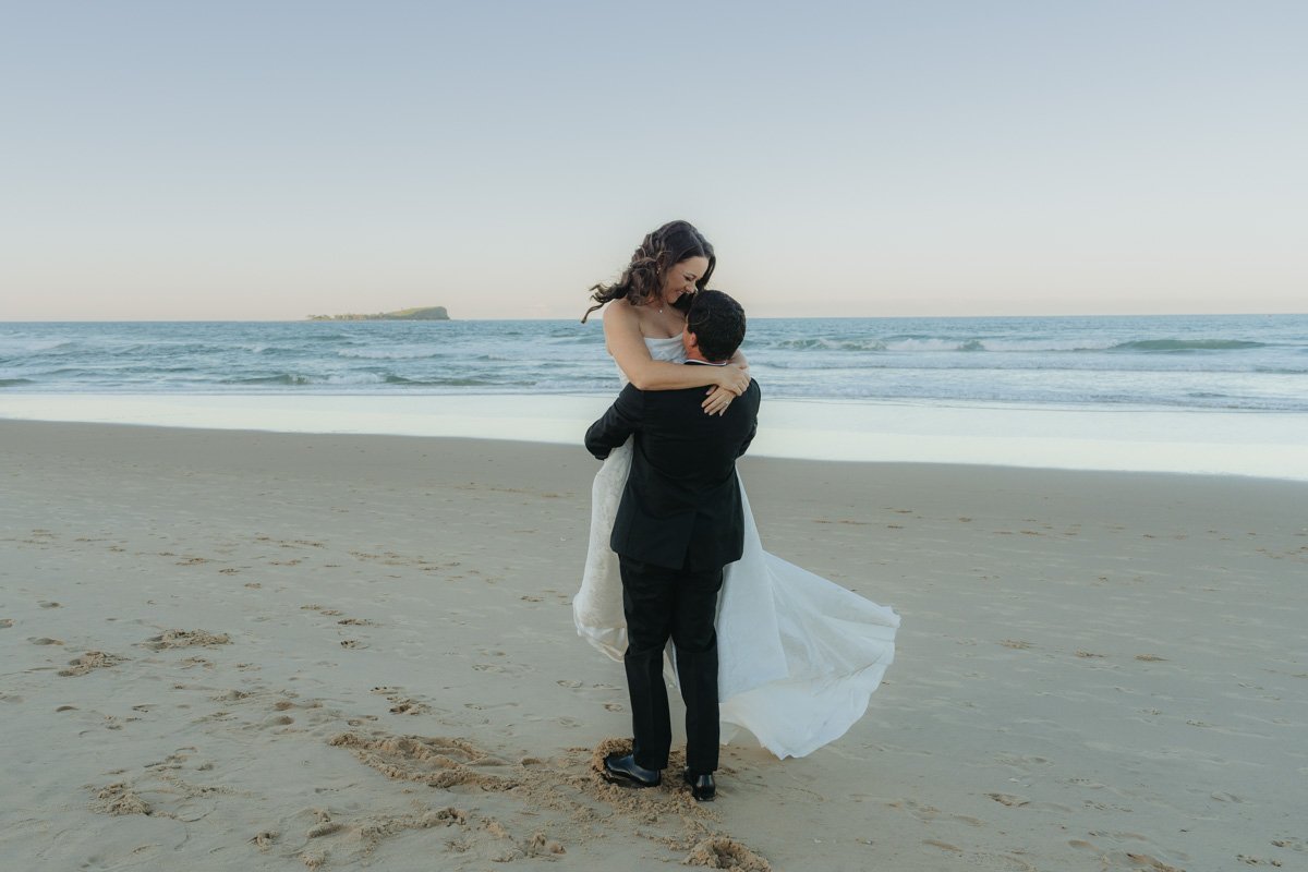 AngelaBrushePhotography_WEDDING_200726_O&T_SNEAKPEEKS-129.jpg