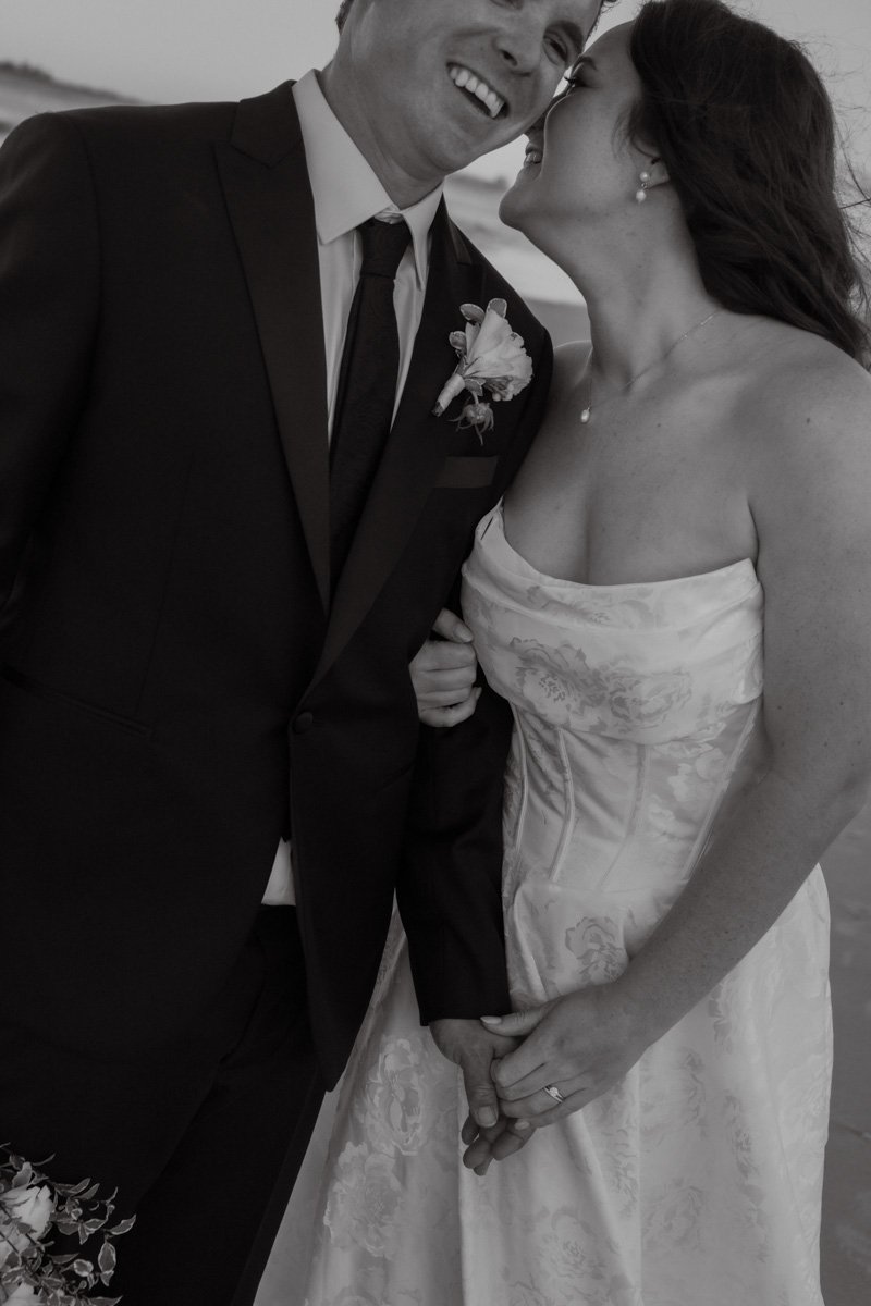 AngelaBrushePhotography_WEDDING_200726_O&T_SNEAKPEEKS-136.jpg
