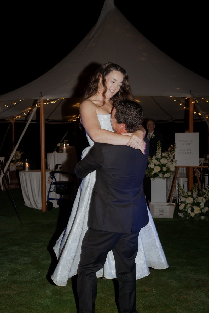 AngelaBrushePhotography_WEDDING_200726_O&T_SNEAKPEEKS-172.jpg