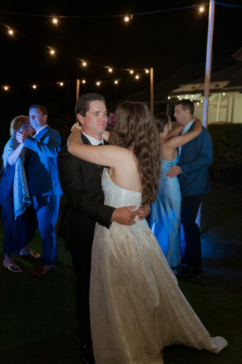 AngelaBrushePhotography_WEDDING_200726_O&T_SNEAKPEEKS-173.jpg