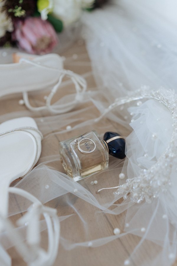 AngelaBrushePhotography_WEDDING_250626_J&S_SNEAKPEEKS-19.jpg