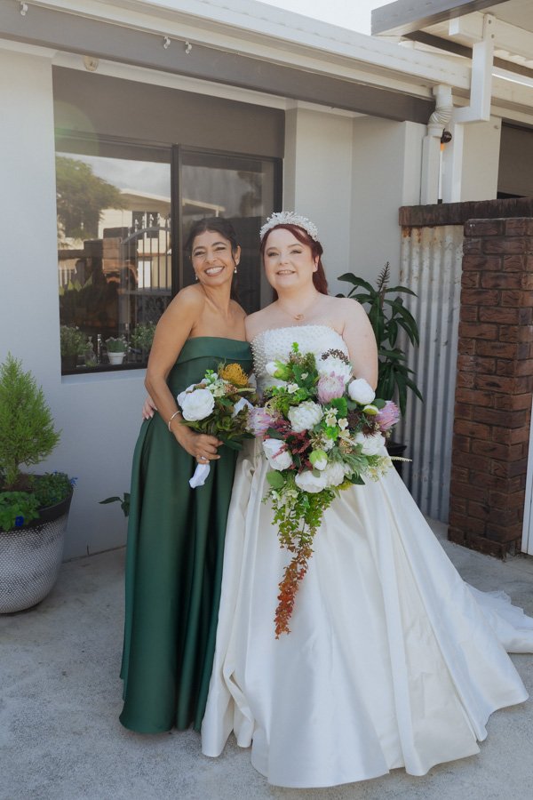 AngelaBrushePhotography_WEDDING_250626_J&S_SNEAKPEEKS-38.jpg