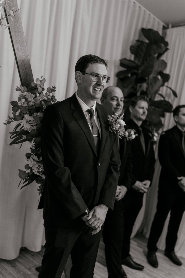 AngelaBrushePhotography_WEDDING_250626_J&S_SNEAKPEEKS-58.jpg