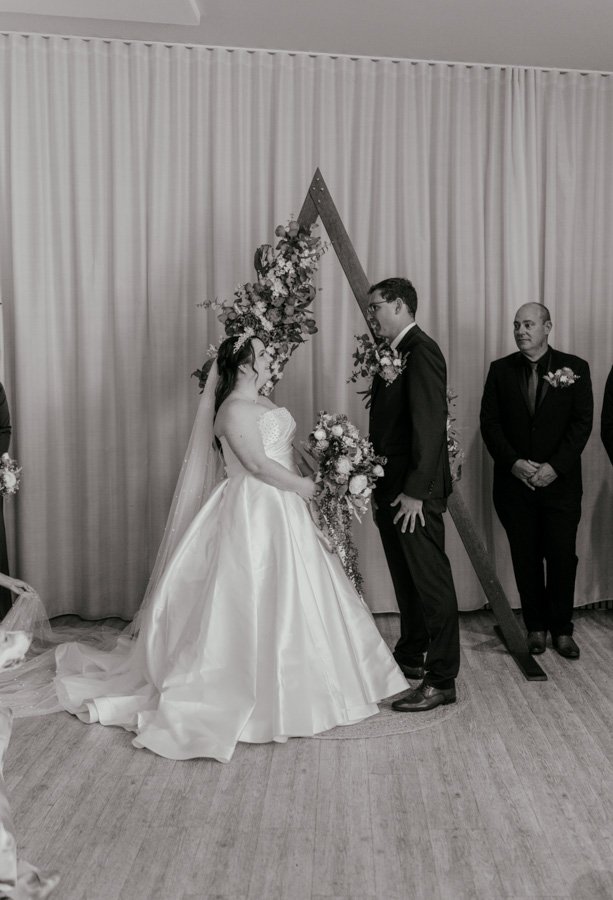 AngelaBrushePhotography_WEDDING_250626_J&S_SNEAKPEEKS-65.jpg