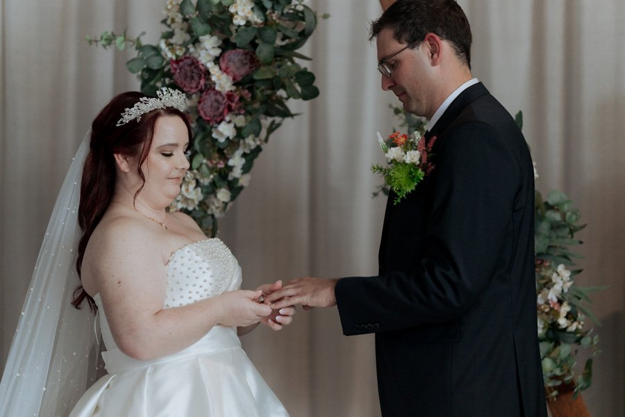 AngelaBrushePhotography_WEDDING_250626_J&S_SNEAKPEEKS-79.jpg