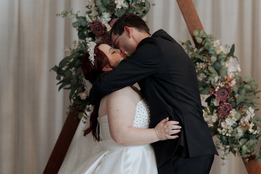 AngelaBrushePhotography_WEDDING_250626_J&S_SNEAKPEEKS-80.jpg