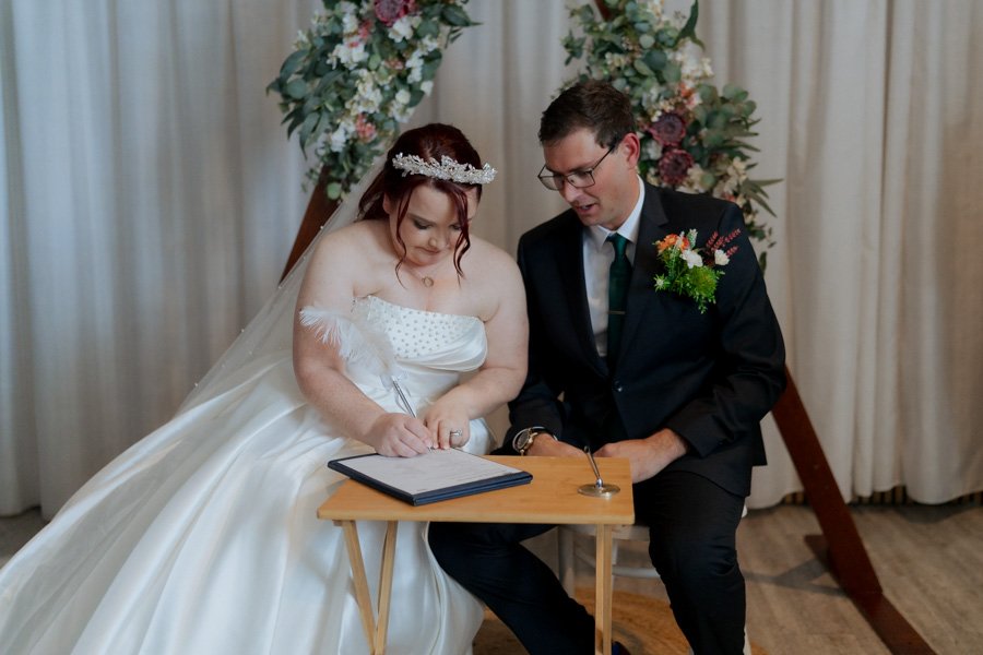 AngelaBrushePhotography_WEDDING_250626_J&S_SNEAKPEEKS-84.jpg