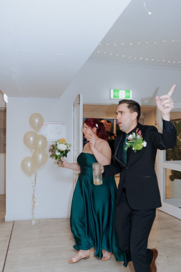 AngelaBrushePhotography_WEDDING_250626_J&S_SNEAKPEEKS-126.jpg
