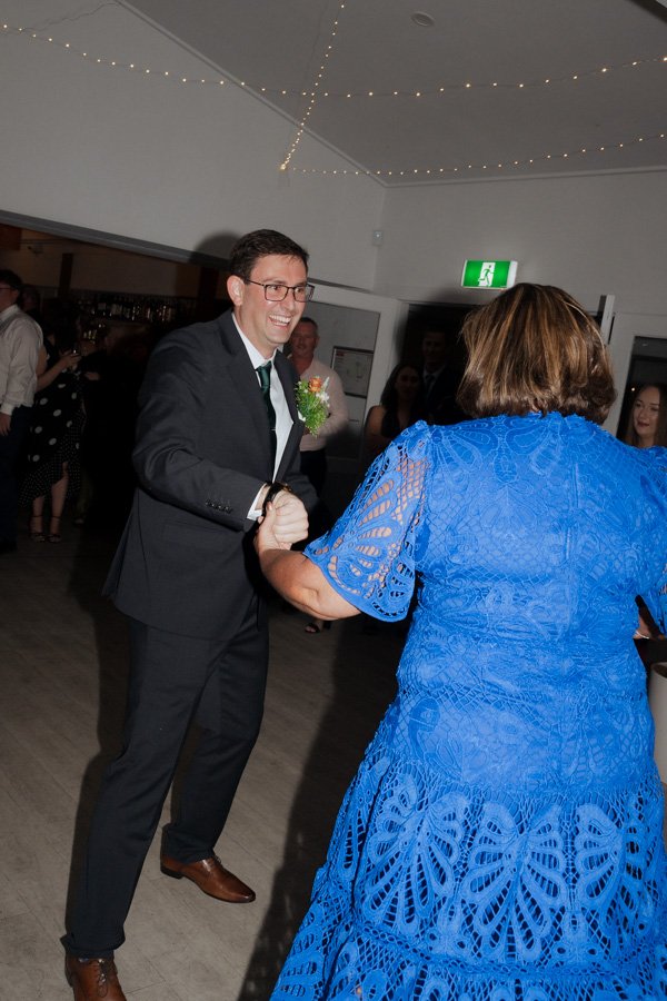 AngelaBrushePhotography_WEDDING_250626_J&S_SNEAKPEEKS-150.jpg