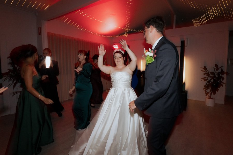 AngelaBrushePhotography_WEDDING_250626_J&S_SNEAKPEEKS-155.jpg