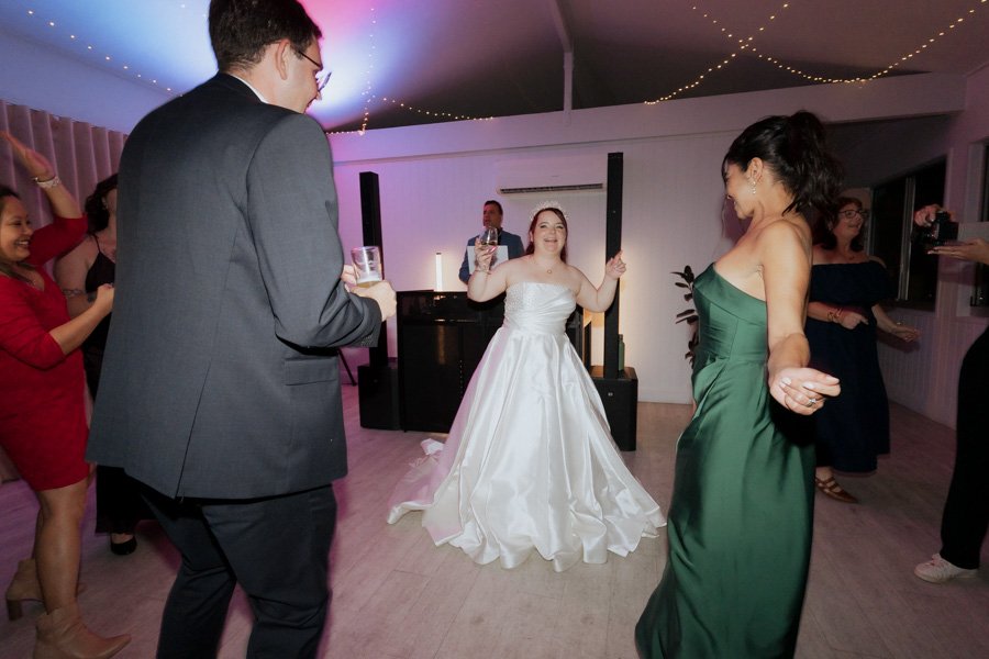 AngelaBrushePhotography_WEDDING_250626_J&S_SNEAKPEEKS-162.jpg