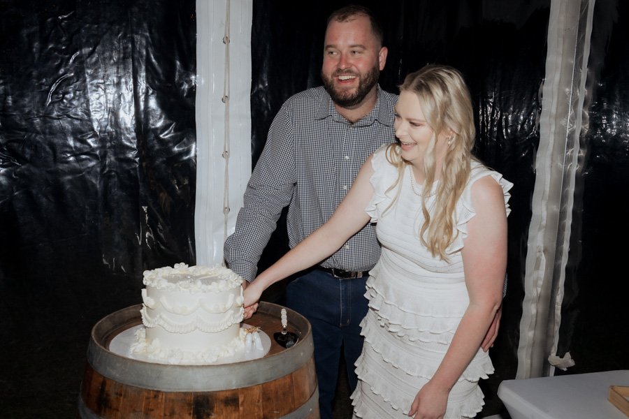 AngelaBrushePhotography_WEDDING_270626_E&C_SNEAKPEEKS-44.jpg