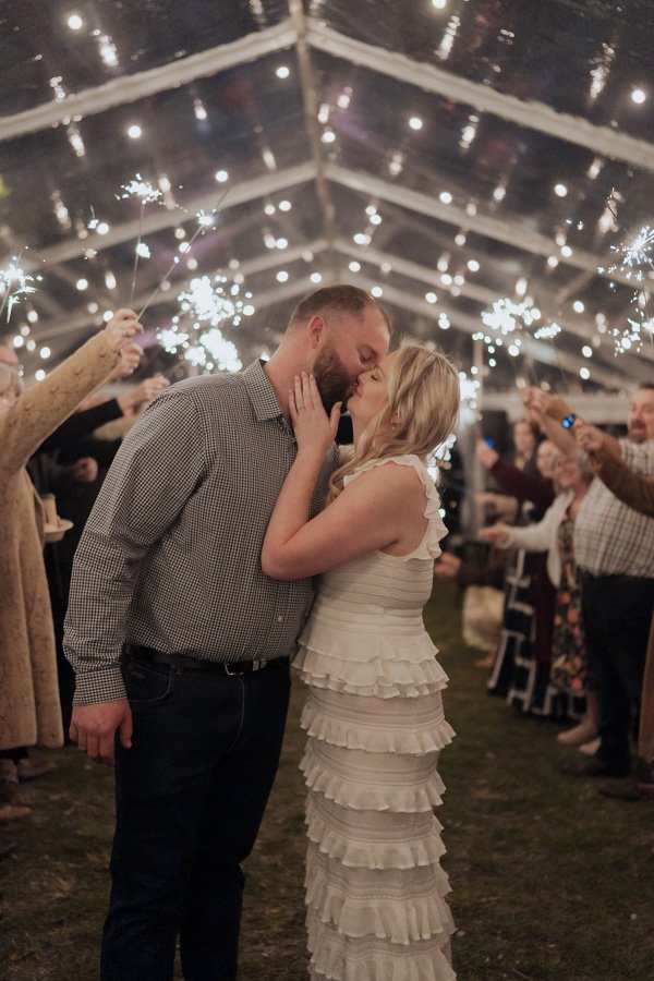 AngelaBrushePhotography_WEDDING_270626_E&C_SNEAKPEEKS-49.jpg