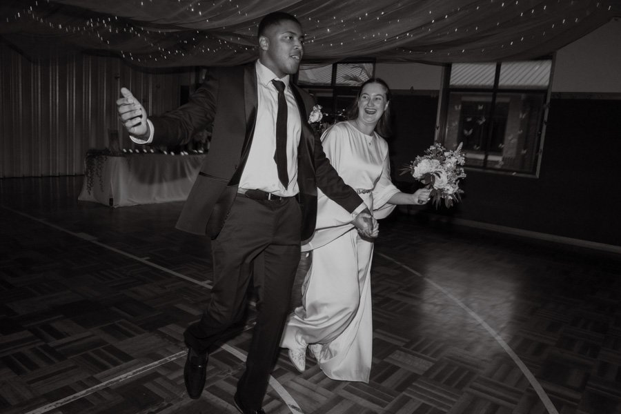 AngelaBrushePhotography_WEDDING_260626_C&G_SNEAKPEEKS-15.jpg