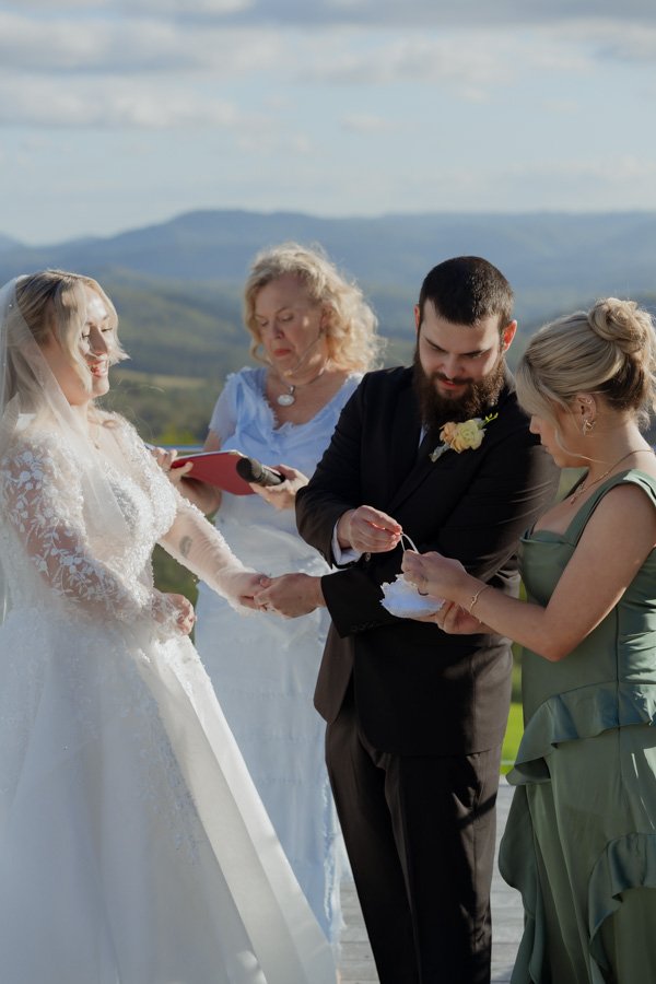 AngelaBrushePhotography_WEDDING_040726_J&A_SNEAKPEEKS-56.jpg