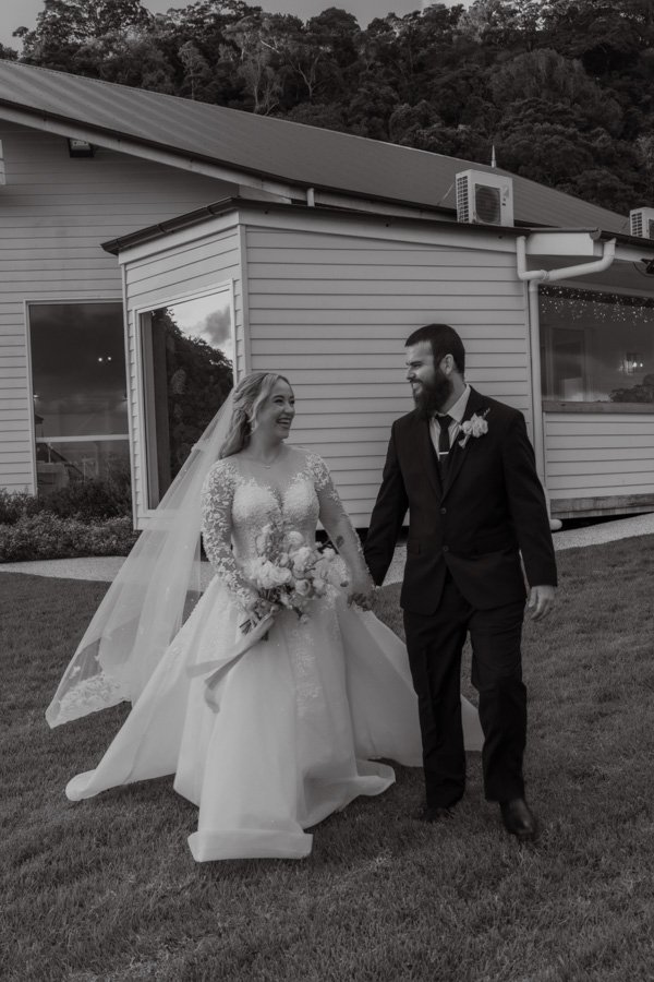 AngelaBrushePhotography_WEDDING_040726_J&A_SNEAKPEEKS-87.jpg