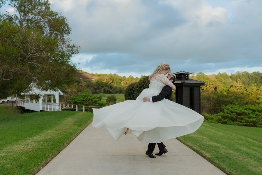 AngelaBrushePhotography_WEDDING_040726_J&A_SNEAKPEEKS-106.jpg