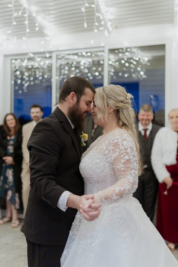 AngelaBrushePhotography_WEDDING_040726_J&A_SNEAKPEEKS-142.jpg
