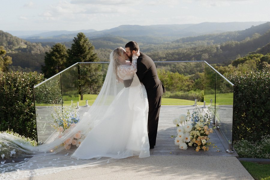AngelaBrushePhotography_WEDDING_040726_J&A_SNEAKPEEKS-59.jpg