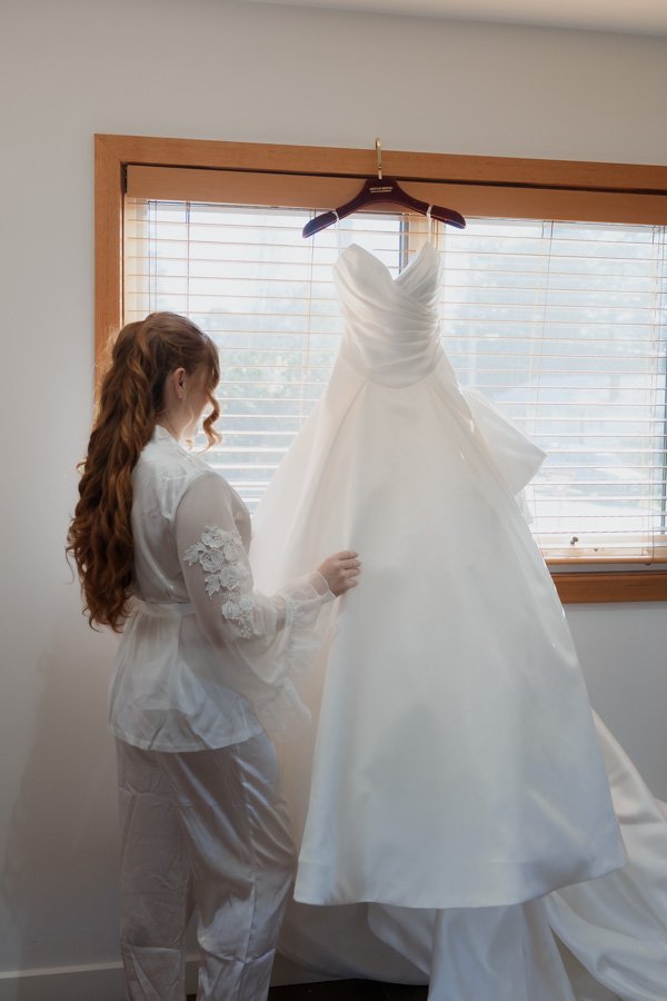 AngelaBrushePhotography_WEDDING_180726_N&P_SNEAKPEEKS-23.jpg