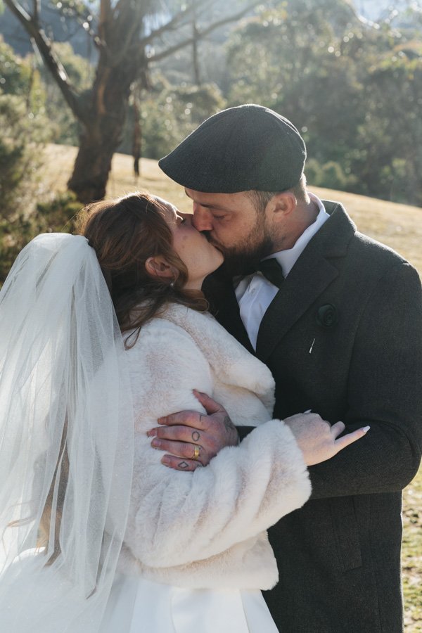 AngelaBrushePhotography_WEDDING_180726_N&P_SNEAKPEEKS-87.jpg