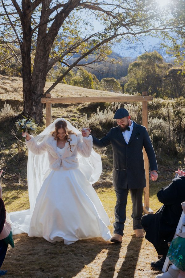 AngelaBrushePhotography_WEDDING_180726_N&P_SNEAKPEEKS-92.jpg