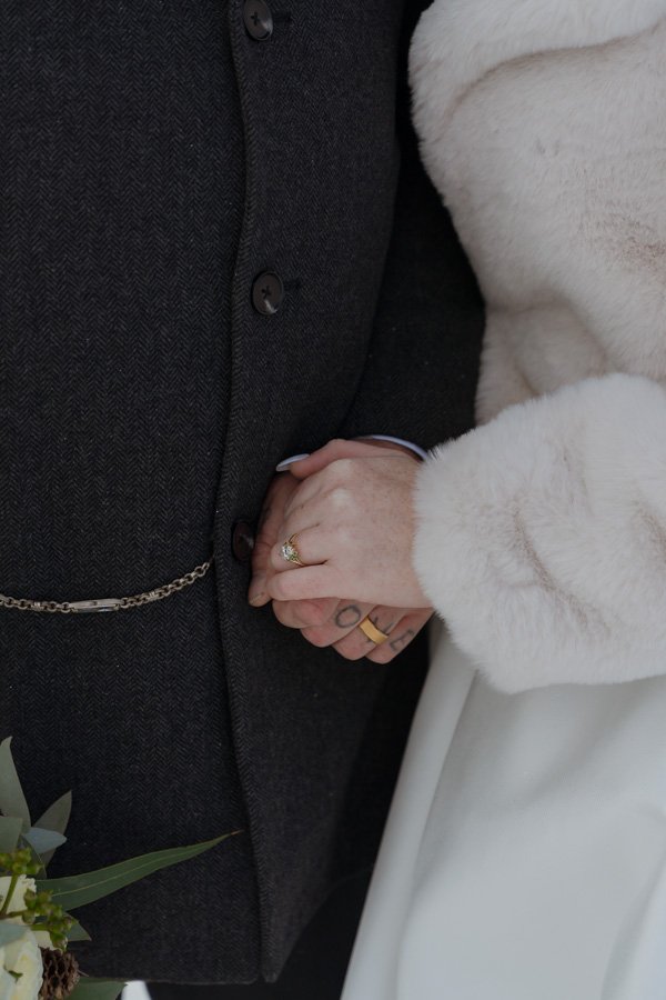 AngelaBrushePhotography_WEDDING_180726_N&P_SNEAKPEEKS-140.jpg