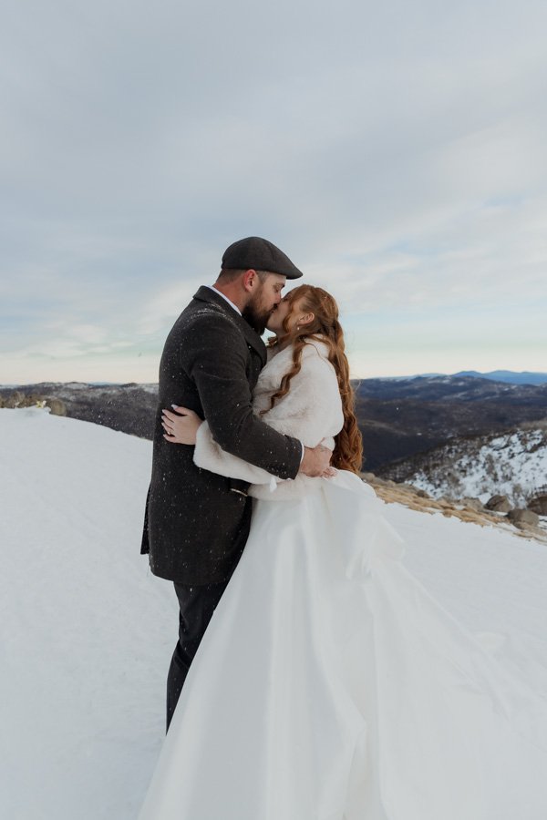 AngelaBrushePhotography_WEDDING_180726_N&P_SNEAKPEEKS-149.jpg