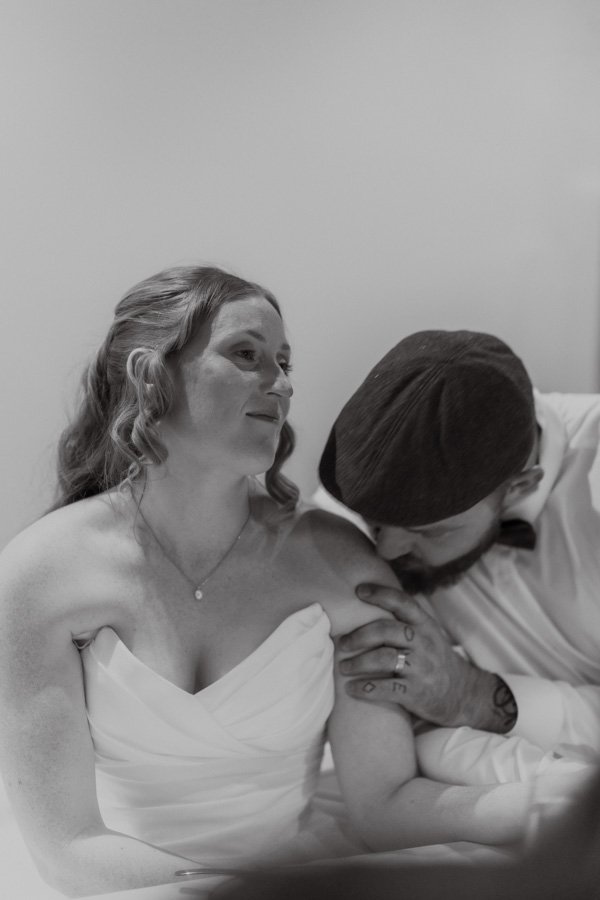 AngelaBrushePhotography_WEDDING_180726_N&P_SNEAKPEEKS-178.jpg